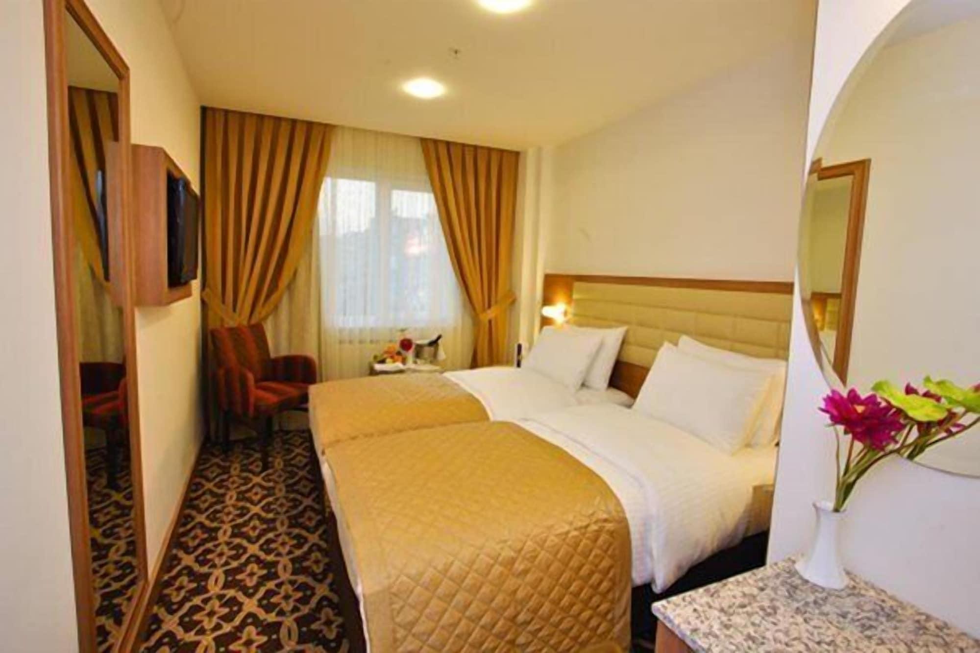 The City Hotel Istanbul Exteriör bild