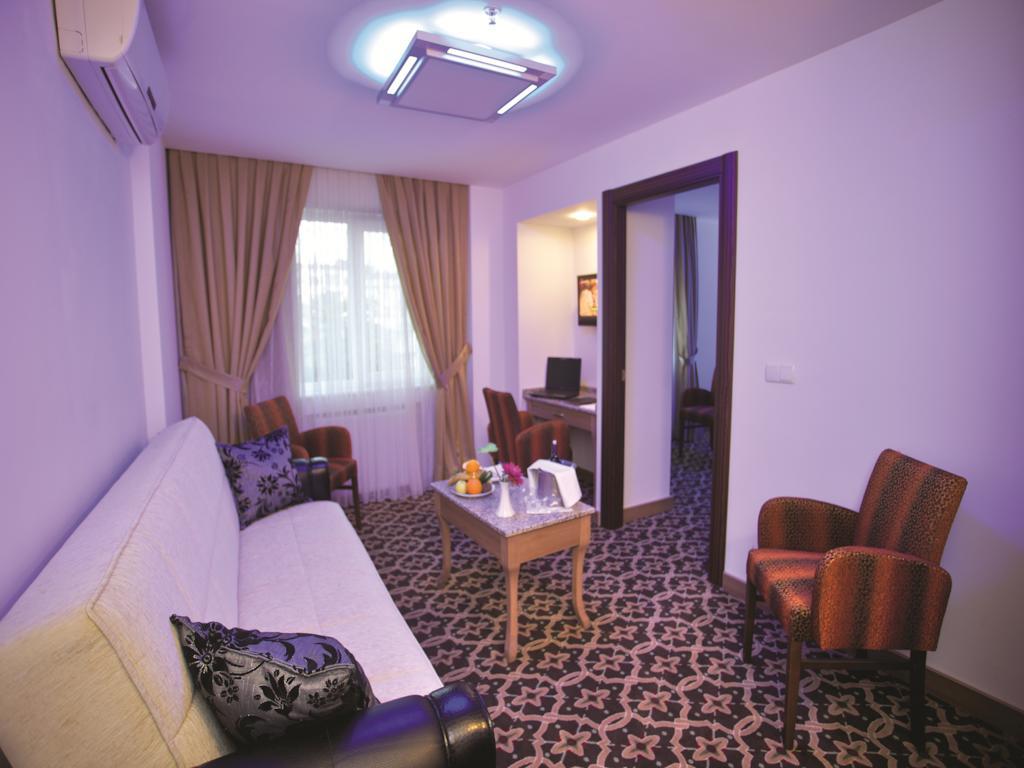 The City Hotel Istanbul Exteriör bild